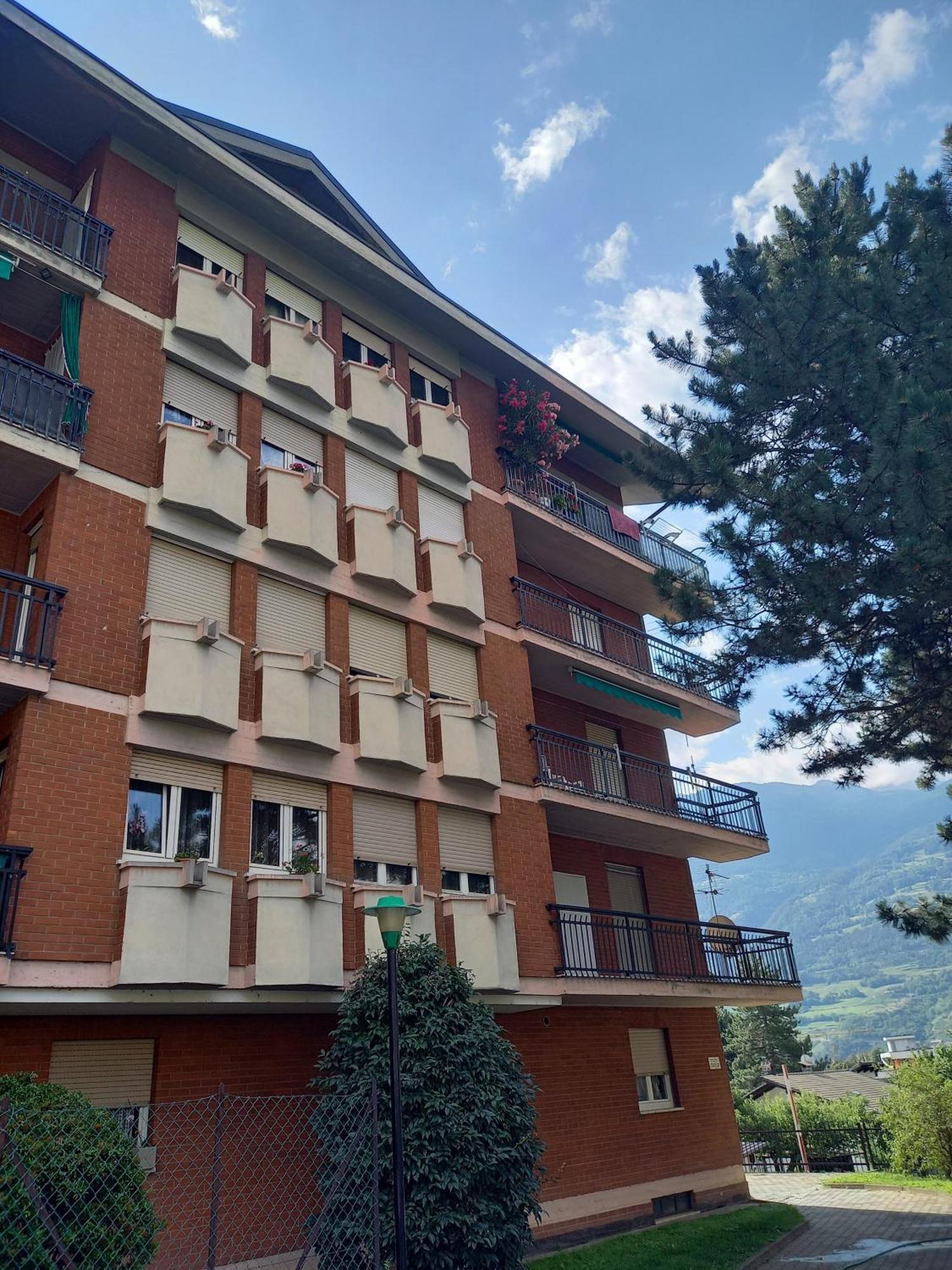Appartamentochabloz Cir 0414 Aosta Exteriér fotografie